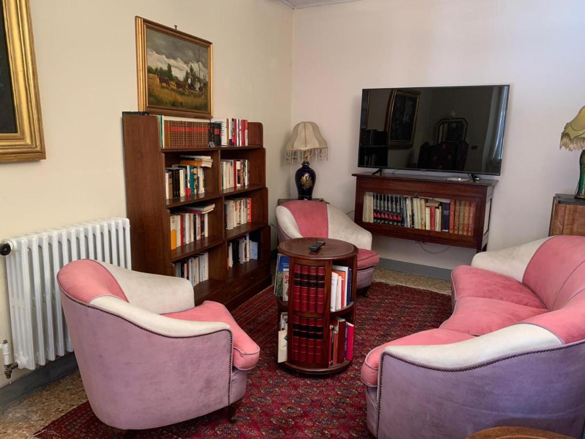 Albergo Dell'Angelo Pieve di Teco Екстер'єр фото